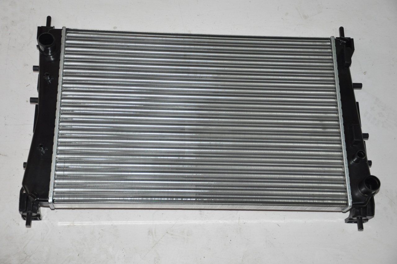 Su Radyatörü 1.3 Jtd-1.6 jtd Linea