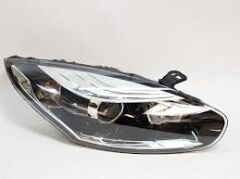 Far Sağ Megane III 2012-2015 (Siyah Makyajlı)