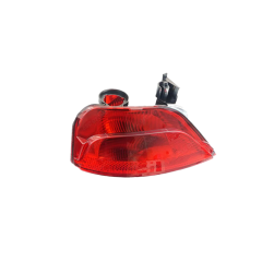 Arka Tampon Reflektörü Sağ Megane IV Sedan