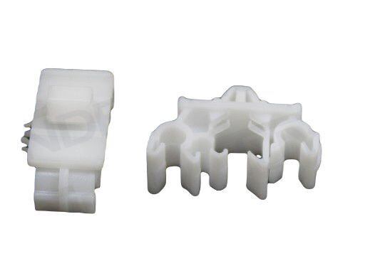 Ön Cam Direk Bakalit Klipsi Doblo 2010 Sonrası